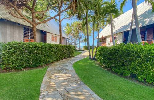 Nelly Bay Villa | Pure Magnetic Villa 4