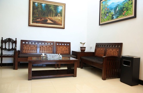 Delod Peken House | Puri Kusuma Guest House