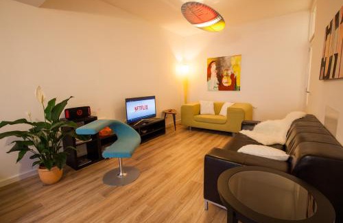 Oranjebuurt Apartment | Puur Geluk