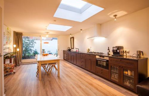 Oranjebuurt Apartment | Puur Geluk