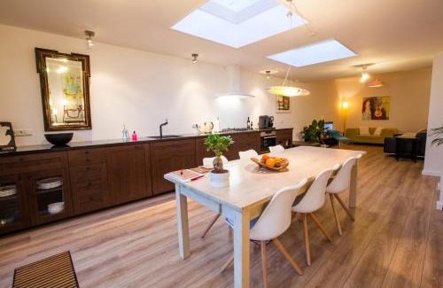Oranjebuurt Apartment | Puur Geluk