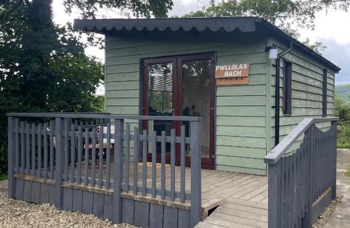 Machynlleth Ski Chalet | Pwllglas Bach - Spacious Cabin
