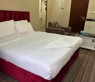 Fahaheel Apartment | Pyramiza Fahaheel بيراميزا الفحيحيل