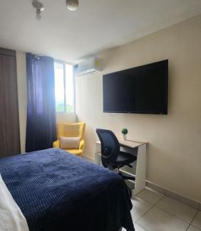 Juan Diaz House | Quédate con sulay habitación a 5mint del aeropuerto