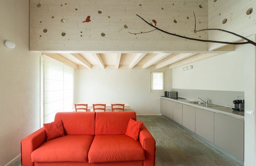 Prestine Other | Quader Nidi nel Verde- Il Castagno