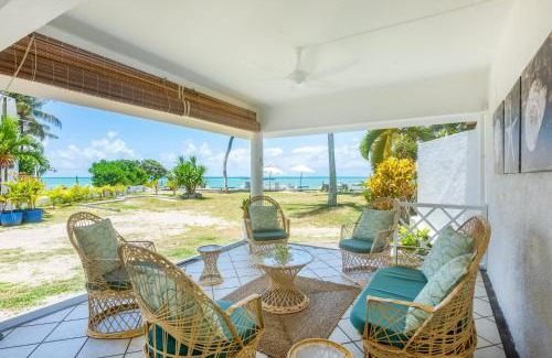 Grand Gaube Apartment | Quaint 2BDR beach apartment in a fishing village