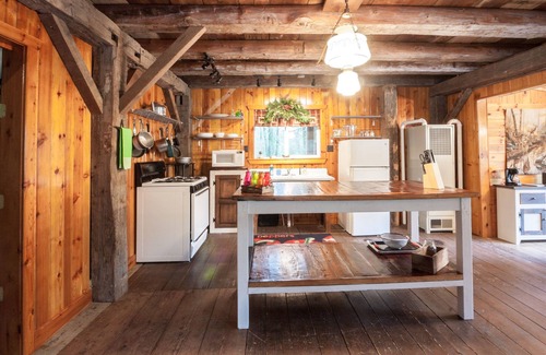 Benton Cabin | Quaint Cabin Near 2 PA State Parks - Ricketts Glen & Worlds End