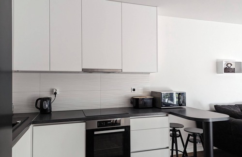 Zagreb Apartment | Quaint Zagreb Townhome w Forest View