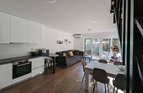 Zagreb Apartment | Quaint Zagreb Townhome w Forest View
