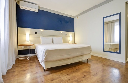 Pinheiros Hotel | Quality Hotel Faria Lima