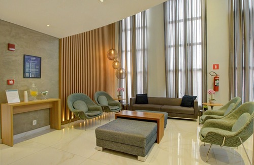 Pinheiros Hotel | Quality Hotel Faria Lima