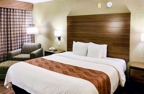 El Paso Hotel | Quality Inn And Suites