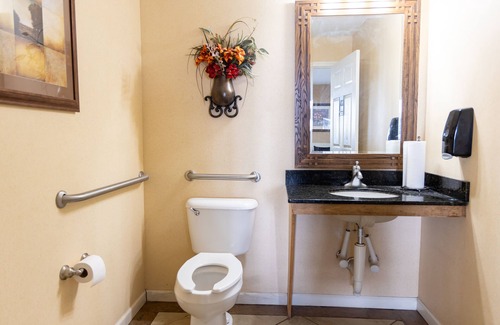 Carrollton Hotel | Quality Inn Carrollton Medical Center