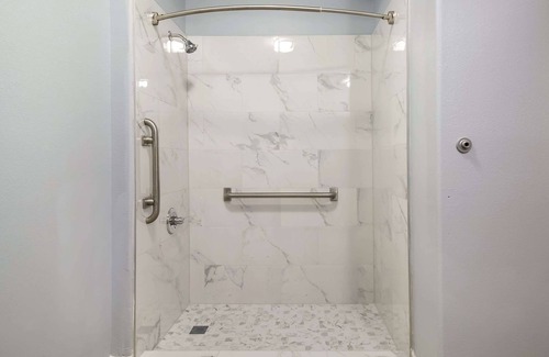 Kedron Hotel | Quality Inn Columbia