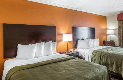 Crossville Hotel | Quality Inn Crossville Near Cumberland Mountain State Park