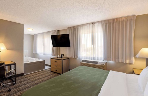Brighton Hotel | Quality Inn Denver Northeast Brighton