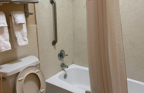 Harriman Hotel | Quality Inn Harriman