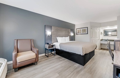 Laurinburg Hotel | Quality Inn Laurinburg
