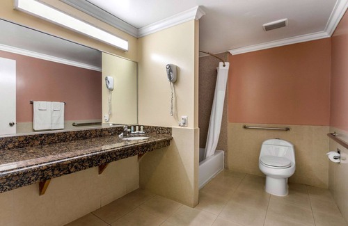 Lomita Hotel | Quality Inn Lomita - Los Angeles South Bay