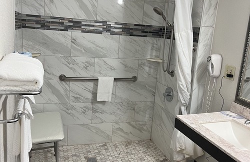 Merriam Hotel | Quality Inn Merriam Kansas City