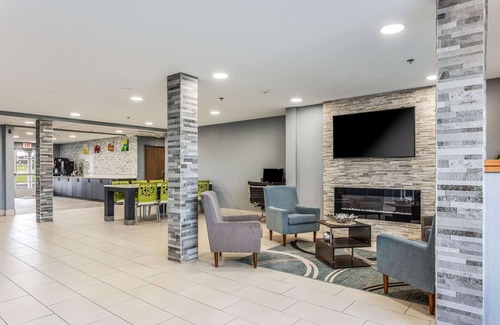 Owatonna Hotel | Quality Inn Owatonna Near Medical Center