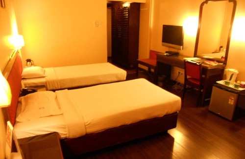 Nashik Road Hotel | Quality Inn Regency