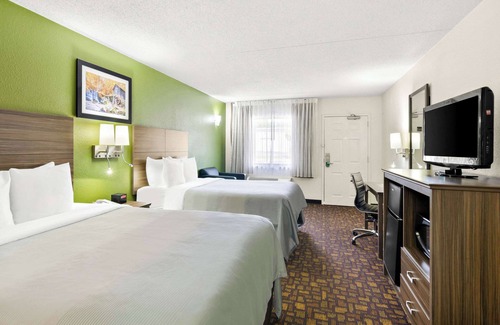 Salem Hotel | Quality Inn Salem - I-81