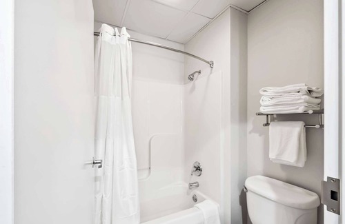 Shepherdstown Hotel | Quality Inn Shepherdstown