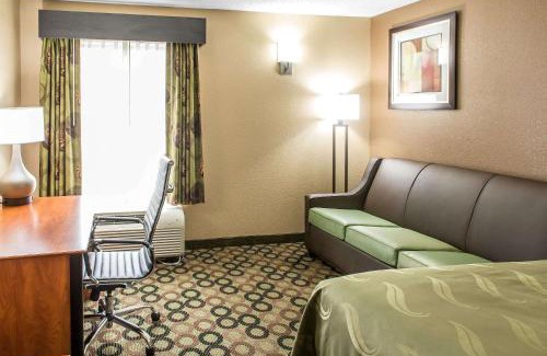 Columbus Hotel | Quality Inn & Suites Columbus West - Hilliard