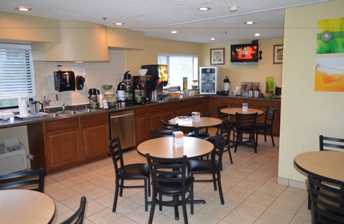 Lacey Hotel | Quality Inn & Suites Lacey Olympia