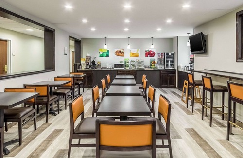 North Lima Hotel | Quality Inn & Suites North Lima - Boardman