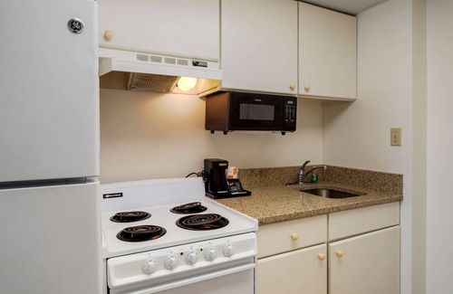 North Ocean City Hotel | Quality Inn & Suites Ocean City Fenwick