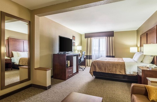 Salem Hotel | Quality Inn & Suites Salem near I-57