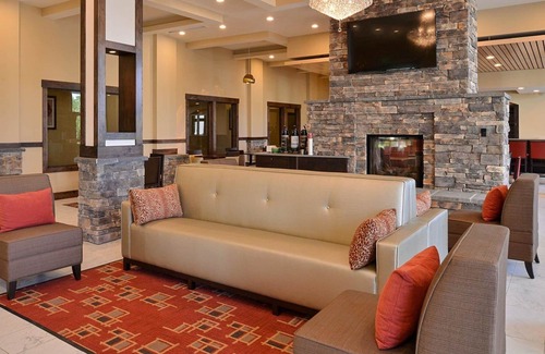 South End Hotel | Quality Inn & Suites Tacoma - Seattle