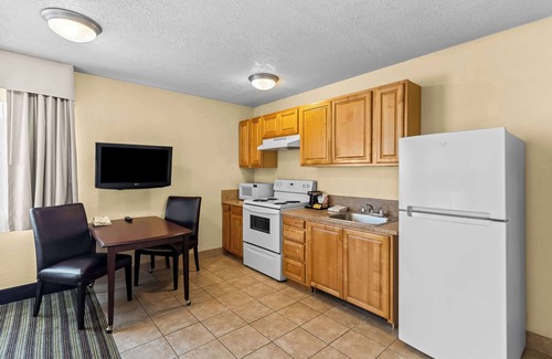 Hazel Dell South Hotel | Quality Inn & Suites Vancouver - Hazel Dell