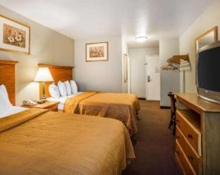 Tracy Hotel | Quality Inn Tracy I-205