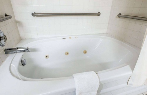 Otay Mesa Hotel | Quality Suites San Diego Otay Mesa