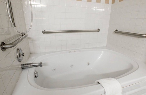 Otay Mesa Hotel | Quality Suites San Diego Otay Mesa