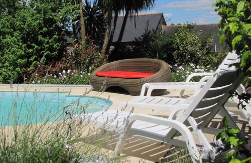 Gomene Cottage | Quality Traditional Gite for 2 in Gomene central Brittany - HEATED pool & WIFI