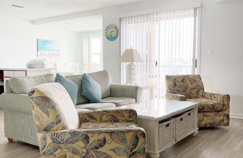 North Ocean City Apartment | QUARTERS OCEANBLOCK