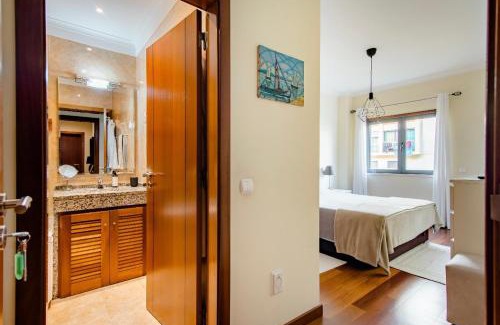 Santa Iria de Azoia House | Quarto Duplo Parque Tejo, com WC