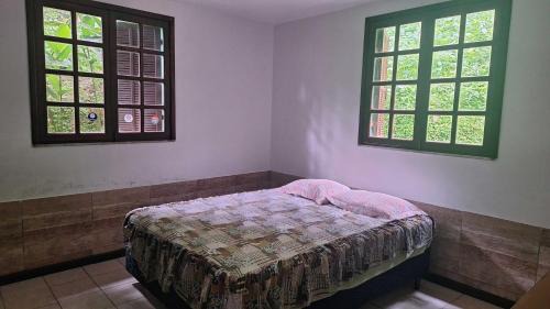Parque das Palmeiras House | Quarto em casa na Mata Atlântica