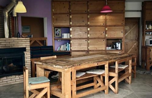 Lajes das Flores House | Quarto Laranja Casa citrina