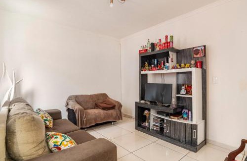 Tucuruvi House | Quarto no Metrô Tucuruvi - Expo CN - Shopping Trimais