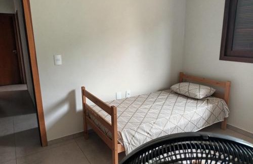 Sideropolis House | Quarto Twin em Siderópolis apenas HOMENS ou CASAIS, a 10 min de Nova Veneza