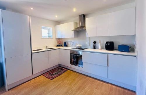 Greenwich West Apartment | Quayside Penthouse