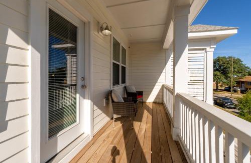 Wilmington Apartment | Queenbed Pooltable Wifi Downtown-wilmington