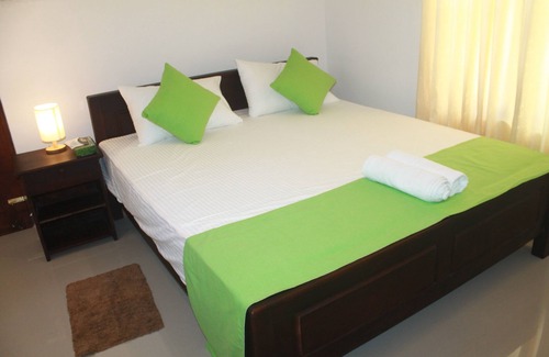 Katana Hotel | Queens Airport Residence