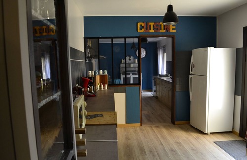 Duravel House | Quercynoise farm w/pool, peaceful setting, in the vineyards of wine from Cahors