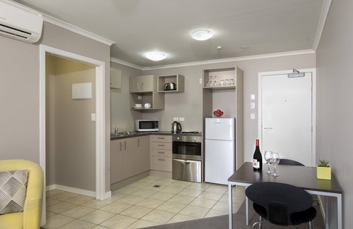 Hamilton Apartment | Quest On Ward